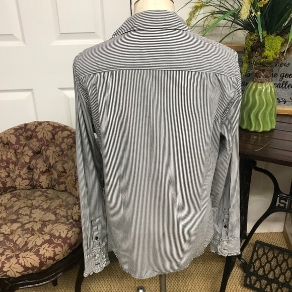 American Eagle Stripe Long Sleeve L‎ - Picture 2 of 4